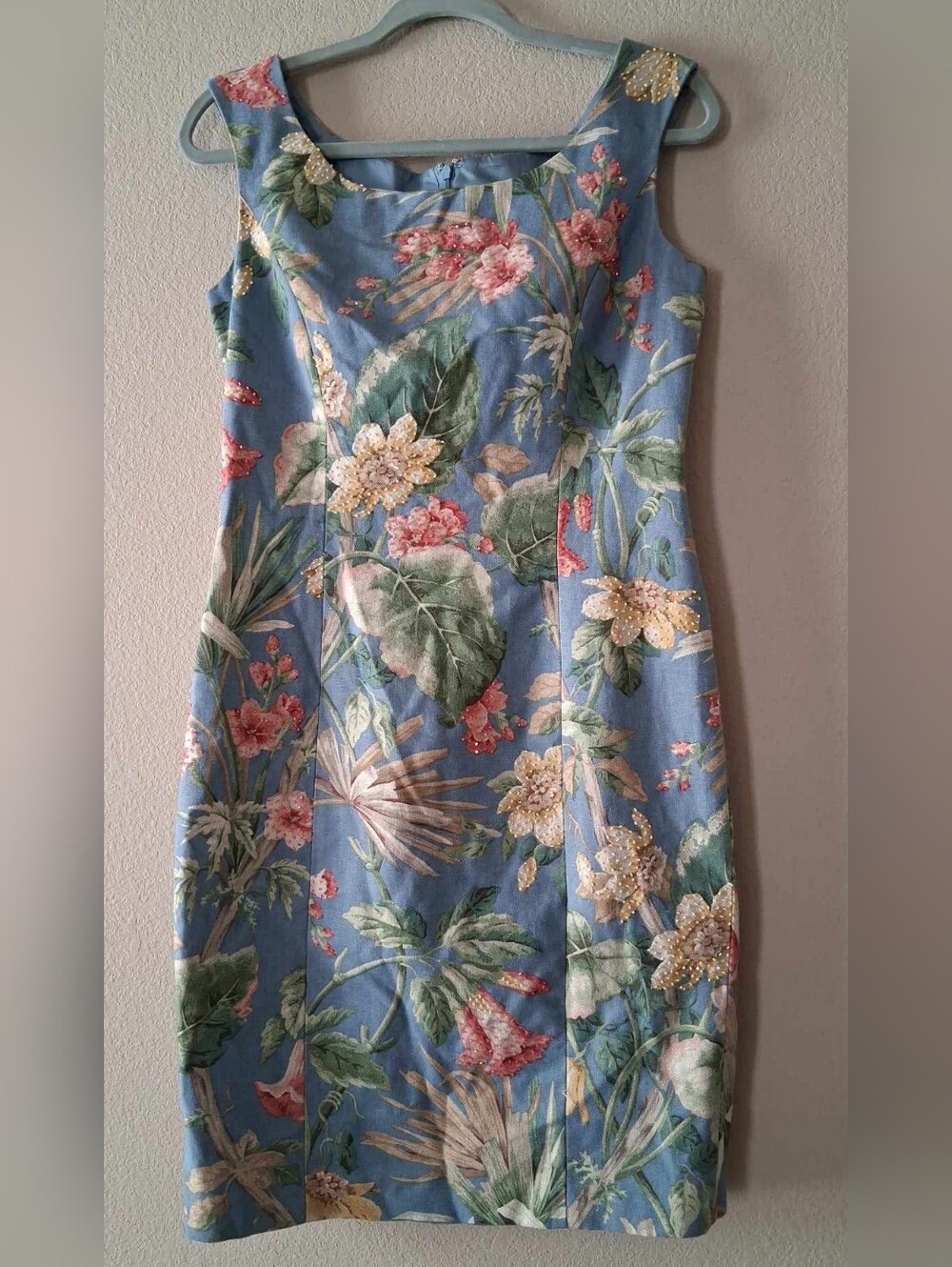Maggy London Light Blue Floral Beaded Sheath Dress - Size 6